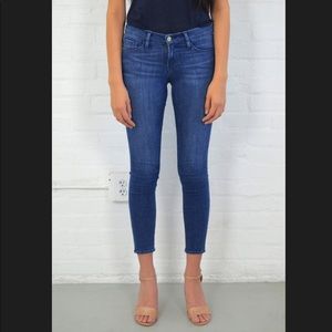 Frame Denim Le Skinny de Jeanne Crop Jeans